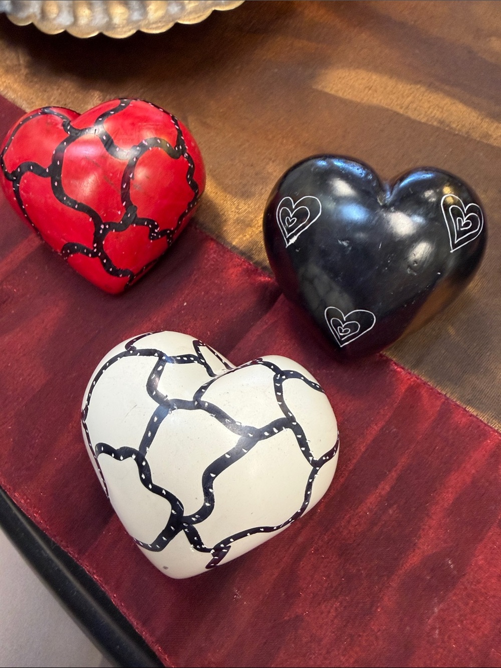 Decorative Heart Trio Set – Red, Black & White Home Art